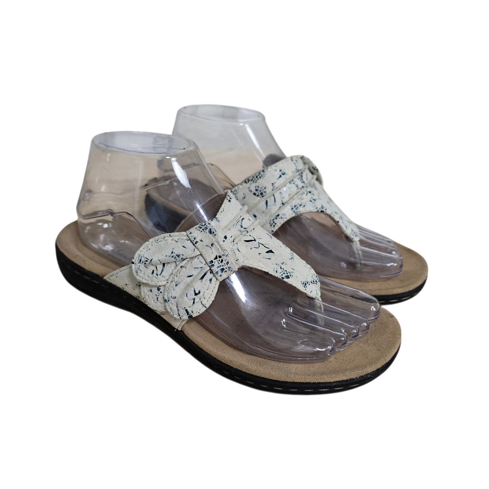 Clarks Collection Women's White Blue Floral Thong Sandals Comfort Size 6.5‎